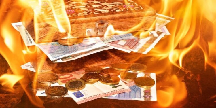 Kiến thức – Cháy Tài Khoản Là Gì? Làm Sao Để Hết Thua Lỗ Trong Forex? Nguyên nhân cháy tài khoản?