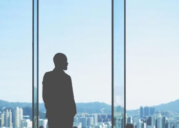 Đào coin – Thành triệu phú nhờ Bitcoin, chàng trai bỏ việc du lịch vòng quanh thế giới
