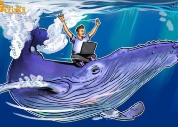 Đào coin – Cá voi đang bán Bitcoin cho tổ chức khi Grayscale mua thêm 7.188 BTC trong 24 giờ