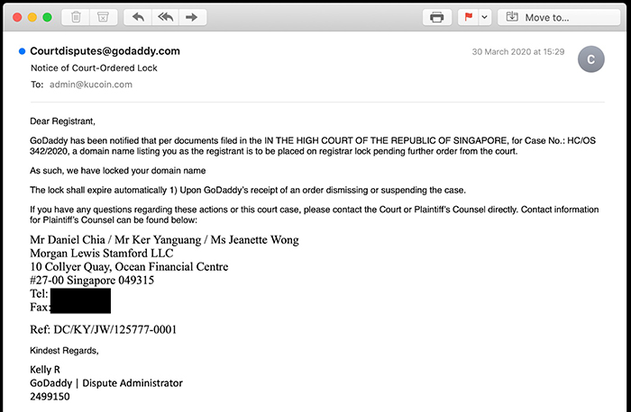 Email của GoDaddy gửi đến KuCoin để thông báo việc tên miền bị khóa theo lệnh của tòa án tại Singapore