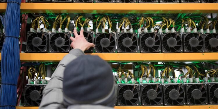 Tin tức coin – Công ty đào Bitcoin, Core Science, có thể bán các cơ sở khai thác để trang trải nợ