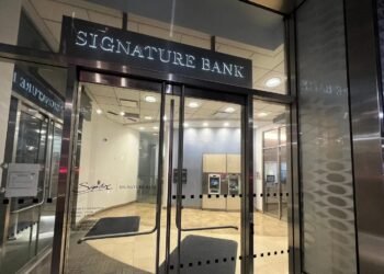 Tin tức coin – Các khách hàng tiền điện tử của Signature được yêu cầu đóng tài khoản của họ trước ngày 5 tháng 4