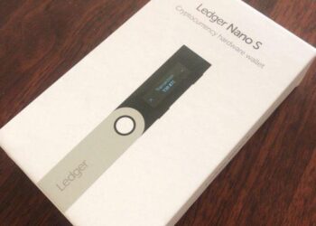 Ví Ledger Nano S: Hướng dẫn sử dụng cho người mới